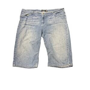 Sonoma Women’s Plus Size 22W Denim Capri Jeans Light Wash Stretch Cropped